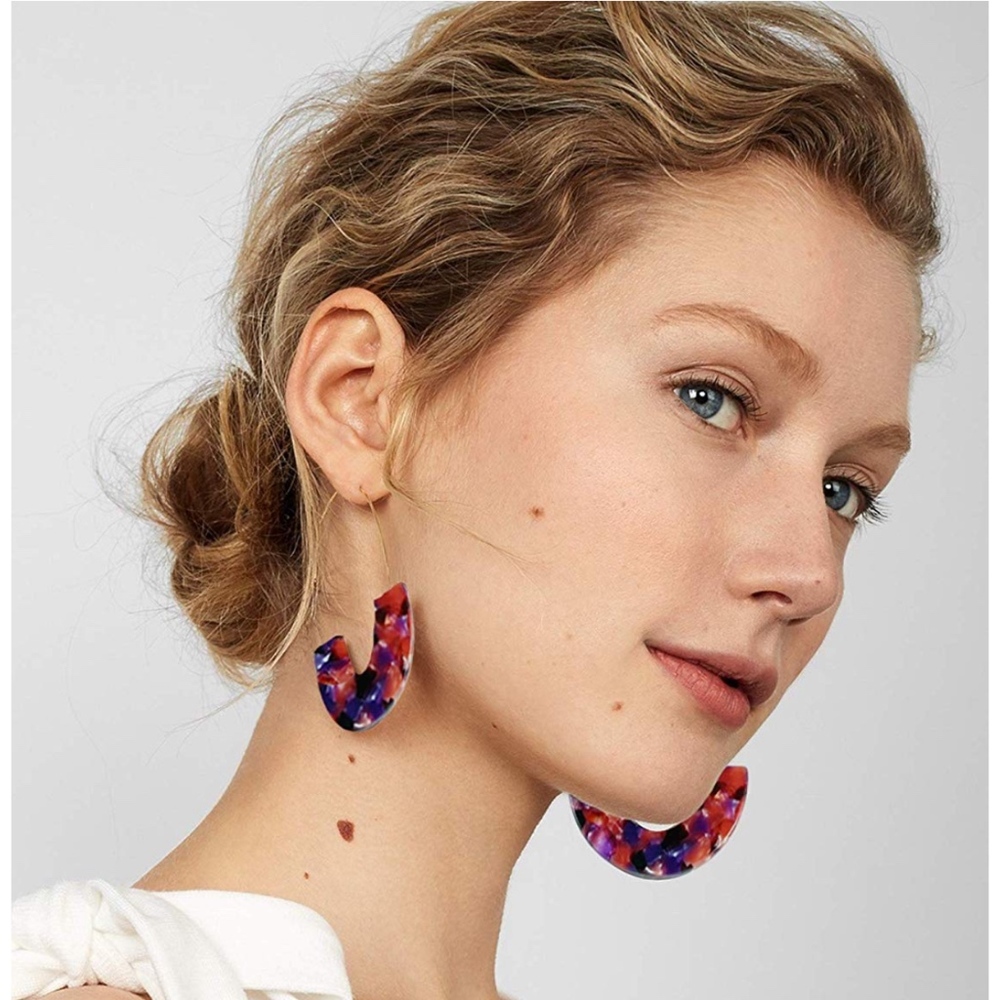 🔴 $8 CLEARANCE BaubleBar Style Tortoise HooPS - Picture 4 of 6
